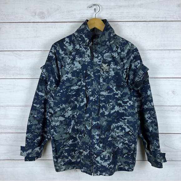 US Navy Parka Working Gore-Tex Jacket Small XX-Short